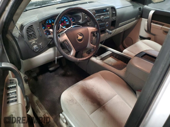 2011 Chevrolet Silverado 1500 LT with VIN 1GCRKSE09BZ235775, listed as a Copart auction lot 53559085 with 217,880 mi miles and Clean Title. Bid and sale history available at DreamBid. Image 8.