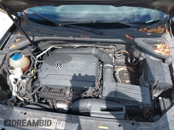2015 Volkswagen Passat S with VIN 1VWAS7A38FC082760, listed as a IAAI auction lot 42156013 with 199,450 mi miles and . Bid and sale history available at DreamBid. Image 10.