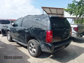 2012 Chevrolet Tahoe LT with VIN 1GNSCBE01CR164093, listed as a IAAI auction lot 42680741 with 183,638 mi miles and . Bid and sale history available at DreamBid. Image 14.