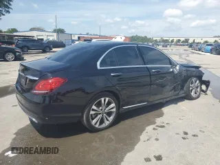 2019 Mercedes-Benz C 300 with VIN 55SWF8DBXKU296537, listed as a Copart auction lot 58489665 with 51,341 mi miles and Salvage title. Bid and sale history available at DreamBid. Image 3.