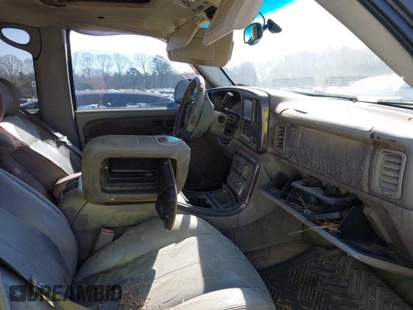 2002 GMC Yukon Denali z VIN 1GKEK63U82J341696, wystawiony jako IAAI lot #41772116 z przebiegiem 259 337 mil mil oraz . Historia ofert i sprzedaży dostępna na DreamBid. Obrazek 5.