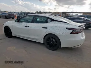 2017 Nissan Maxima SL with VIN 1N4AA6AP6HC443561, listed as a Copart auction lot 54225455 with 121,164 mi miles and Clean title. Bid and sale history available at DreamBid. Image 2.