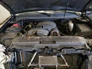 2014 GMC Yukon XL Denali with VIN 1GKS2MEF2ER171962, listed as a Copart auction lot 46996965 with 251,939 mi miles and Salvage Title. Bid and sale history available at carsss.com. Image 14.