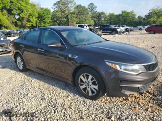 2018 Kia Optima LX with VIN KNAGT4L30J5239634, listed as a Copart auction lot 52647545 with 195,626 mi miles and Clean Title. Bid and sale history available at carsss.com. Image 4.