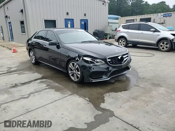 2014 Mercedes-Benz E 350 Luxury with VIN WDDHF8JB9EB066838, listed as a Copart auction lot 58304005 with 89,239 mi miles and Salvage title. Bid and sale history available at DreamBid. Image 13.
