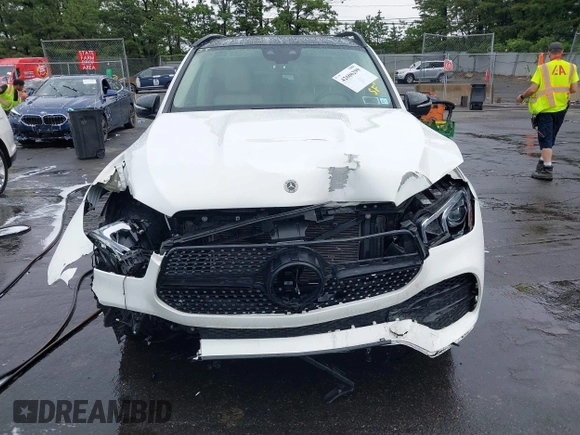 2023 Mercedes-Benz GLE 350 with VIN 4JGFB4KB5PA893681, listed as a IAAI auction lot 42606299 with 18,846 mi miles and . Bid and sale history available at DreamBid. Image 6.