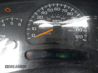 2003 Chevrolet Suburban LT z VIN 3GNEC16Z53G284144, wystawiony jako IAAI lot #41548920 z przebiegiem 423 602 mil mil oraz . Historia ofert i sprzedaży dostępna na DreamBid. Obrazek 7.