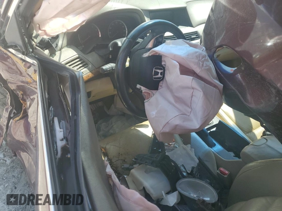 2008 Honda Accord EX-L z VIN 1HGCP36878A041689, wystawiony jako Copart lot #57554655 z przebiegiem Nie podano mil oraz Szkoda całkowita • Salvage title. Historia ofert i sprzedaży dostępna na DreamBid. Obrazek 8.
