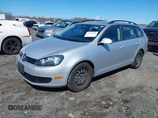 2013 Volkswagen Jetta SportWagen S with VIN 3VWPP7AJXDM610157, listed as a IAAI auction lot 41890160 with 147,567 mi miles. Bid and sale history available at carsss.com. Image 2.