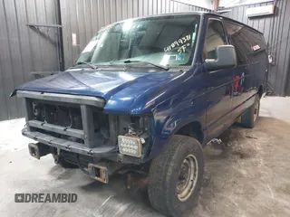 2008 Ford Econoline Passenger XL z VIN 1FBSS31L88DB31215, wystawiony jako IAAI lot #41899371 z przebiegiem 110 875 mil mil oraz . Historia ofert i sprzedaży dostępna na DreamBid. Obrazek 19.