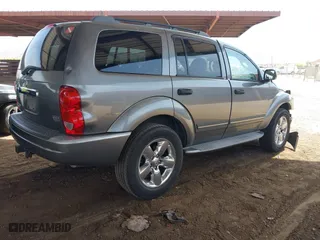 2005 Dodge Durango Limited with VIN 1D4HB58D95F534896, listed as a IAAI auction lot 41993241 with 245,471 mi miles. Bid and sale history available at carsss.com. Image 4.