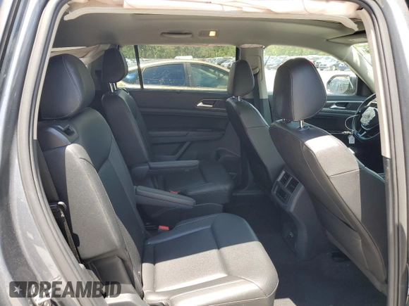 2019 Volkswagen Atlas SEL with VIN 1V2MR2CAXKC569168, listed as a Copart auction lot 55638455 with 86,582 mi miles and Salvage title. Bid and sale history available at DreamBid. Image 11.