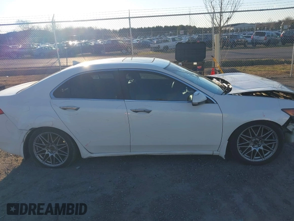 2011 Acura TSX z VIN JH4CU2E64BC002568, wystawiony jako IAAI lot #41197327 z przebiegiem 187 685 mil mil oraz . Historia ofert i sprzedaży dostępna na DreamBid. Obrazek 14.