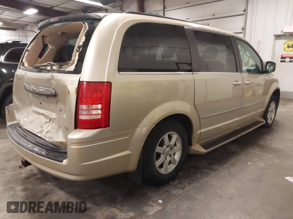2010 Chrysler Town & Country Touring with VIN 2A4RR5D17AR184092, listed as a IAAI auction lot 41727926 with 158,937 mi miles and . Bid and sale history available at DreamBid. Image 4.