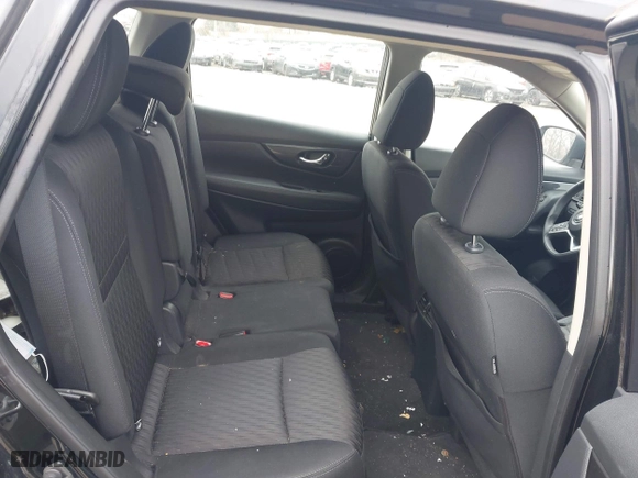 2018 Nissan Rogue S with VIN KNMAT2MV0JP586978, listed as a IAAI auction lot 41545355 with 59,867 mi miles. Bid and sale history available at carsss.com. Image 8.
