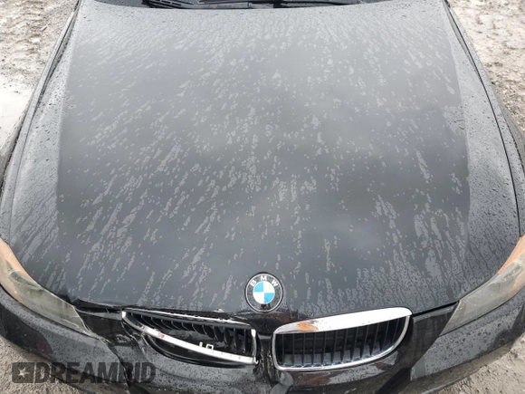 2006 BMW 3 Series 325i z VIN WBAVB13546KX39539, wystawiony jako Copart lot #54245225 z przebiegiem 217 453 mil mil oraz Czysty tytuł • Clean title. Historia ofert i sprzedaży dostępna na DreamBid. Obrazek 11.