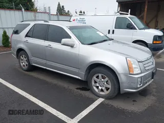 2008 Cadillac SRX AWD with VIN 1GYEE437080150364, listed as a IAAI auction lot 41878919 with 224,157 mi miles. Bid and sale history available at carsss.com. Image 1.