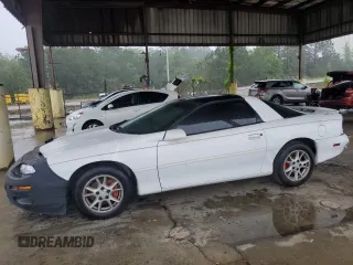 2001 Chevrolet Camaro z VIN 2G1FP22K612111256, wystawiony jako Copart lot #56047085 z przebiegiem 202 619 mil mil oraz Szkoda całkowita • Salvage title. Historia ofert i sprzedaży dostępna na DreamBid. Obrazek 1.