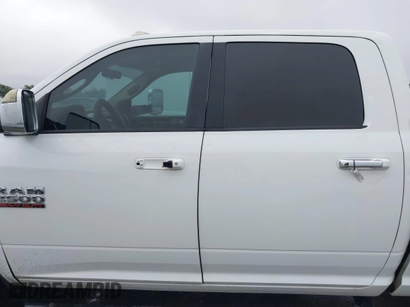 2017 Ram 2500 SLT with VIN 3C6UR5DL3HG673971, listed as a IAAI auction lot 41564109 with 159,214 mi miles and . Bid and sale history available at DreamBid. Image 15.