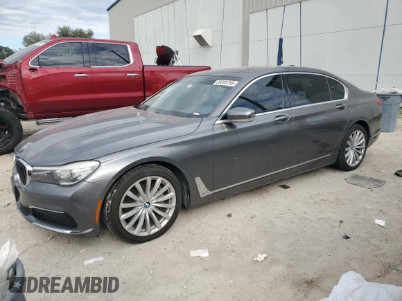 2019 BMW 7 Series 740i z VIN WBA7E2C50KB454532, wystawiony jako Copart lot #89005785 z przebiegiem 93 921 mil mil oraz Czysty tytuł • Clean title. Historia ofert i sprzedaży dostępna na DreamBid. Obrazek 1.
