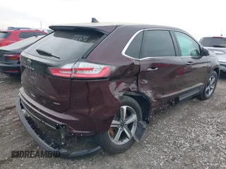 2024 Ford Edge SEL z VIN 2FMPK4J94RBA23897, wystawiony jako IAAI lot #41810930 z przebiegiem 7 110 mil mil oraz . Historia ofert i sprzedaży dostępna na DreamBid. Obrazek 4.