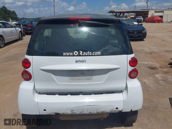 2013 Smart fortwo Pure с VIN WMEEJ3BA4DK659771, выставлен на аукционе IAAI как лот 42706902 с пробегом 83 675 миль миль и . История ставок и продаж доступна на DreamBid. Изображение 6.