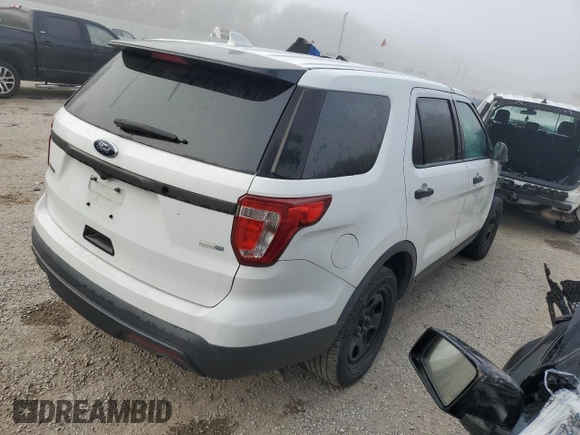 2016 Ford Utility Police Interceptor with VIN 1FM5K8AR1GGA62743, listed as a Copart auction lot 85338674 with 0 mi miles and Clean Title. Bid and sale history available at carsss.com. Image 3.