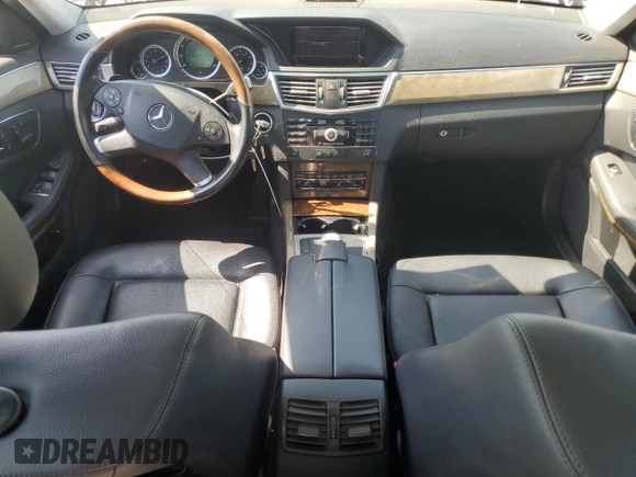 2011 Mercedes-Benz E 350 Luxury z VIN WDDHF8HB5BA348854, wystawiony jako Copart lot #52397265 z przebiegiem 102 908 mil mil oraz Szkoda całkowita • Salvage title. Historia ofert i sprzedaży dostępna na DreamBid. Obrazek 8.