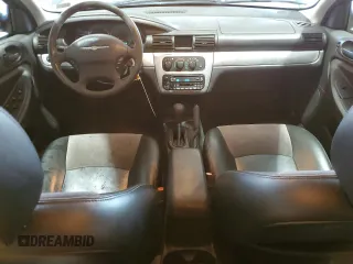2005 Chrysler Sebring Touring z VIN 1C3EL56R15N688153, wystawiony jako Copart lot #42016615 z przebiegiem 139 993 mil mil oraz Szkody całkowita. Historia ofert i sprzedaży dostępna na DreamBid. Obrazek 8.