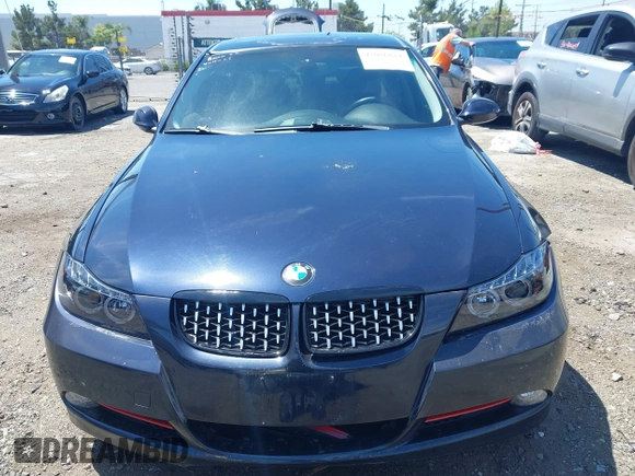 2006 BMW 3 Series 325i z VIN WBAVB13526KX50216, wystawiony jako IAAI lot #42086681 z przebiegiem 203 047 mil mil oraz . Historia ofert i sprzedaży dostępna na DreamBid. Obrazek 12.