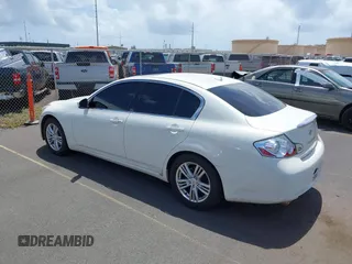 2012 Infiniti G25 Journey z VIN JN1DV6AP4CM812502, wystawiony jako IAAI lot #41928644 z przebiegiem 49 872 mil mil oraz . Historia ofert i sprzedaży dostępna na DreamBid. Obrazek 3.
