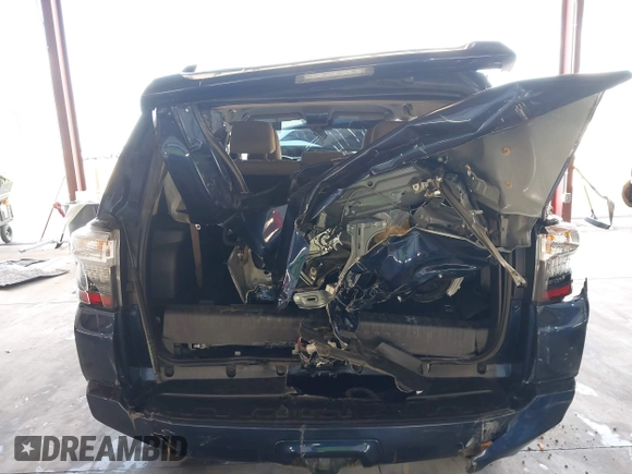 2021 Toyota 4Runner SR5 with VIN JTEMU5JR3M5893415, listed as a IAAI auction lot 41531818 with 82,226 mi miles and . Bid and sale history available at DreamBid. Image 17.
