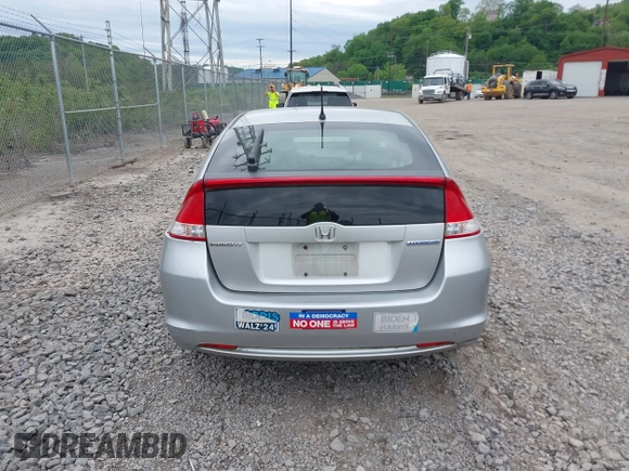 2010 Honda Insight LX with VIN JHMZE2H57AS008203, listed as a IAAI auction lot 42240869 with 150,562 mi miles and . Bid and sale history available at DreamBid. Image 16.