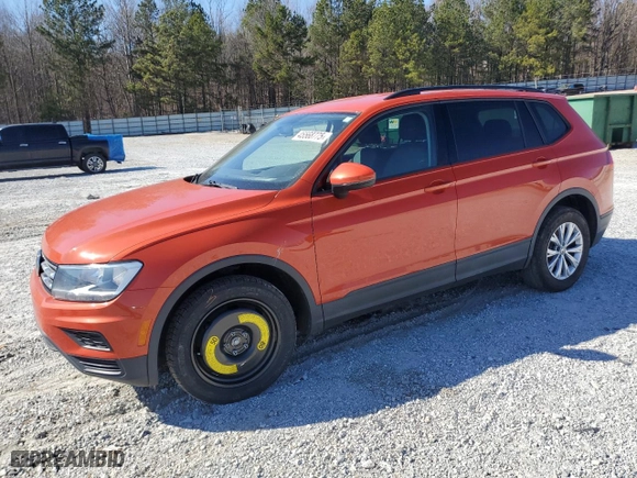 2019 Volkswagen Tiguan S with VIN 3VV1B7AX9KM151990, listed as a Copart auction lot 45568775 with 34,233 mi miles and Salvage Title. Bid and sale history available at carsss.com. Image 1.