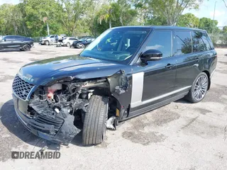 2021 Land Rover Range Rover P525 Westminster z VIN SALGS2SE0MA439172, wystawiony jako IAAI lot #42186748 z przebiegiem 22 326 mil mil oraz . Historia ofert i sprzedaży dostępna na DreamBid. Obrazek 18.