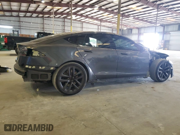 2021 Tesla Model S Long Range with VIN 5YJSA1E51MF429302, listed as a Copart auction lot 58242465 with 148,472 mi miles and Salvage title. Bid and sale history available at DreamBid. Image 3.