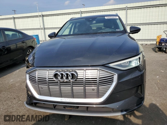 2019 Audi e-tron Prestige with VIN WA1VABGE6KB017421, listed as a Copart auction lot 64693833 with 41,396 mi miles. Bid and sale history available at carsss.com. Image 5.