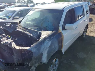 2012 Honda Pilot EX with VIN 5FNYF4H48CB067449, listed as a IAAI auction lot 41139600 with Not Provided miles. Bid and sale history available at carsss.com. Image 6.