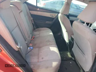 2016 Toyota Corolla L z VIN 5YFBURHE8GP565808, wystawiony jako Copart lot #59059275 z przebiegiem 229 497 mil mil oraz Szkoda całkowita • Salvage title. Historia ofert i sprzedaży dostępna na DreamBid. Obrazek 10.