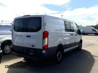 2015 Ford Transit Cargo with VIN 1FTNE1ZM8FKB04302, listed as a IAAI auction lot 41980728 with 204,064 mi miles. Bid and sale history available at carsss.com. Image 1.
