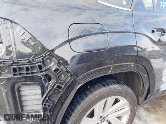 2021 Volkswagen Atlas SE with VIN 1V2KE2CA0MC231882, listed as a IAAI auction lot 41542291 with 37,219 mi miles and . Bid and sale history available at DreamBid. Image 20.