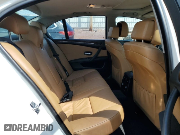 2009 BMW 5 Series 528i with VIN WBANU53579C120532, listed as a Copart auction lot 54745385 with 200,789 mi miles and Clean Title. Bid and sale history available at carsss.com. Image 10.