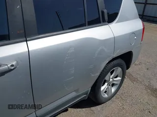 2012 Jeep Compass Sport with VIN 1C4NJCBAXCD503526, listed as a IAAI auction lot 41789658 with 176,698 mi miles. Bid and sale history available at carsss.com. Image 12.