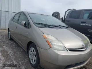 2007 Toyota Prius with VIN JTDKB20U677600007, listed as a IAAI auction lot 42004301 with 190,321 mi miles. Bid and sale history available at carsss.com. Image 1.