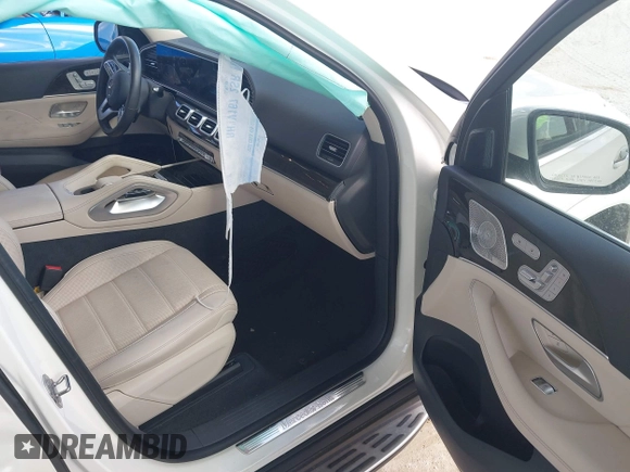 2020 Mercedes-Benz GLE 450 z VIN 4JGFB5KB5LA290908, wystawiony jako IAAI lot #41951204 z przebiegiem 38 263 mil mil oraz . Historia ofert i sprzedaży dostępna na DreamBid. Obrazek 5.