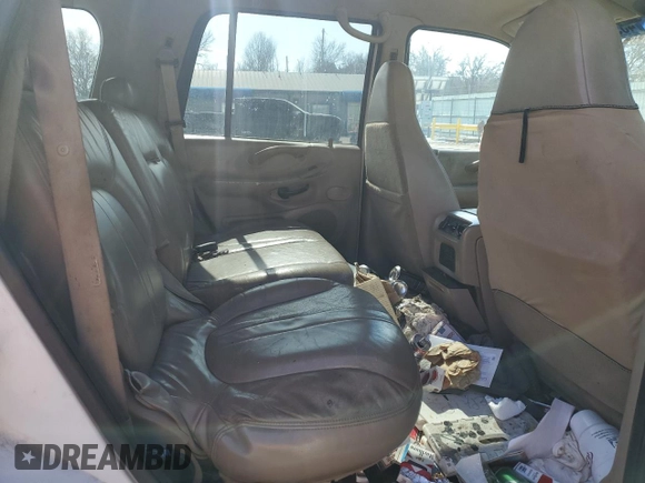 2002 Ford Expedition Eddie Bauer z VIN 1FMRU17L32LA35548, wystawiony jako Copart lot #48061335 z przebiegiem Nie podano mil oraz Szkoda całkowita • Salvage title. Historia ofert i sprzedaży dostępna na DreamBid. Obrazek 11.
