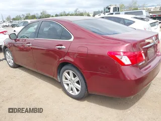 2007 Lexus ES 350 with VIN JTHBJ46G772051025, listed as a IAAI auction lot 42130494 with 185,030 mi miles. Bid and sale history available at carsss.com. Image 3.