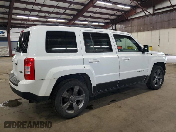 2015 Jeep Patriot High Altitude z VIN 1C4NJPFA0FD157556, wystawiony jako Copart lot #55453425 z przebiegiem 97 409 mil mil oraz Szkoda całkowita • Salvage title. Historia ofert i sprzedaży dostępna na DreamBid. Obrazek 3.