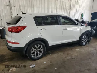 2016 Kia Sportage LX with VIN KNDPBCAC3G7814194, listed as a Copart auction lot 50263005 with 136,570 mi miles and Salvage Title. Bid and sale history available at carsss.com. Image 3.