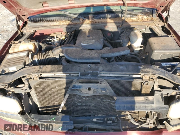 2003 GMC Yukon XL SLT with VIN 1GKEC16Z83J195812, listed as a Copart auction lot 42497605 with 365,576 mi miles and Salvage Title. Bid and sale history available at carsss.com. Image 12.